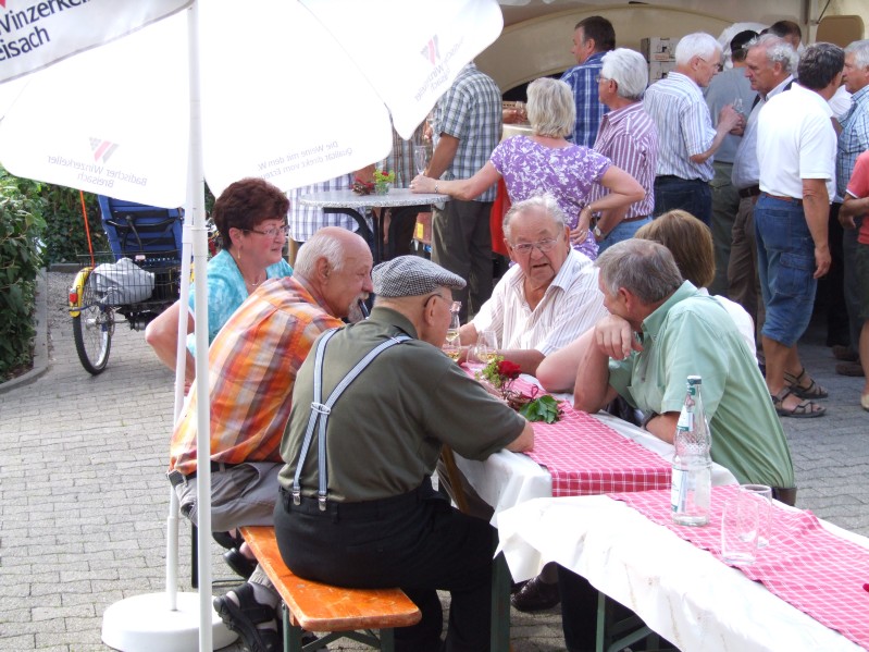 frohe Runde III.JPG